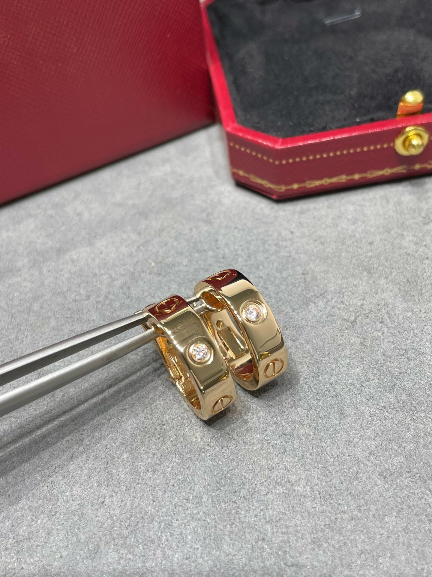 [Luxe Jewelry]LOVE 5.5MM 1 DIAMOND EARRINGS