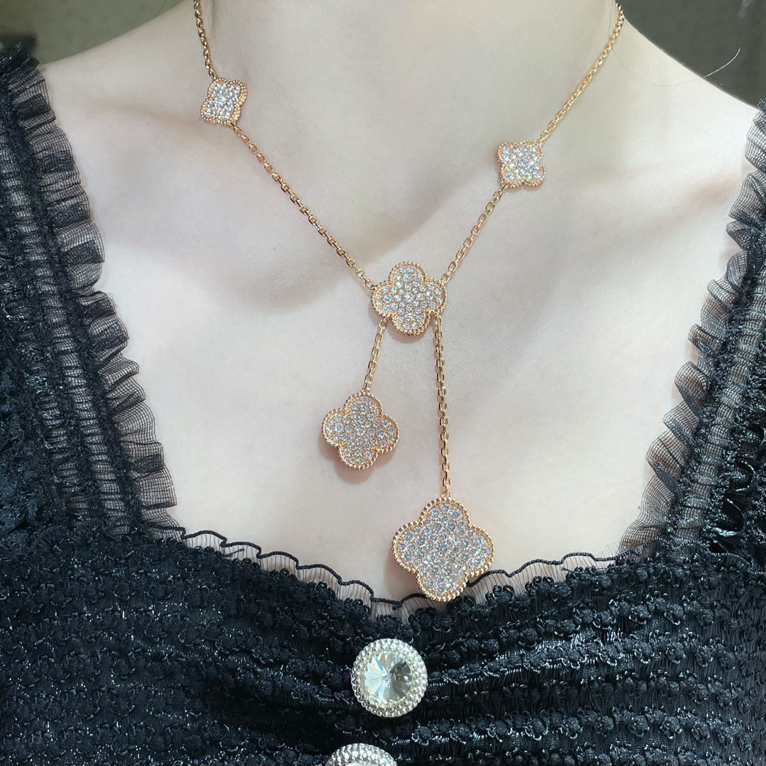 [Luxe Jewelry]CLOVER 6 MOTIF DIAMOND PAVED NECKLACE