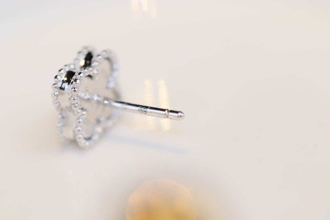 [Luxe Jewelry]CLOVER MINI TURQUOISE SILVER STUD EARRINGS