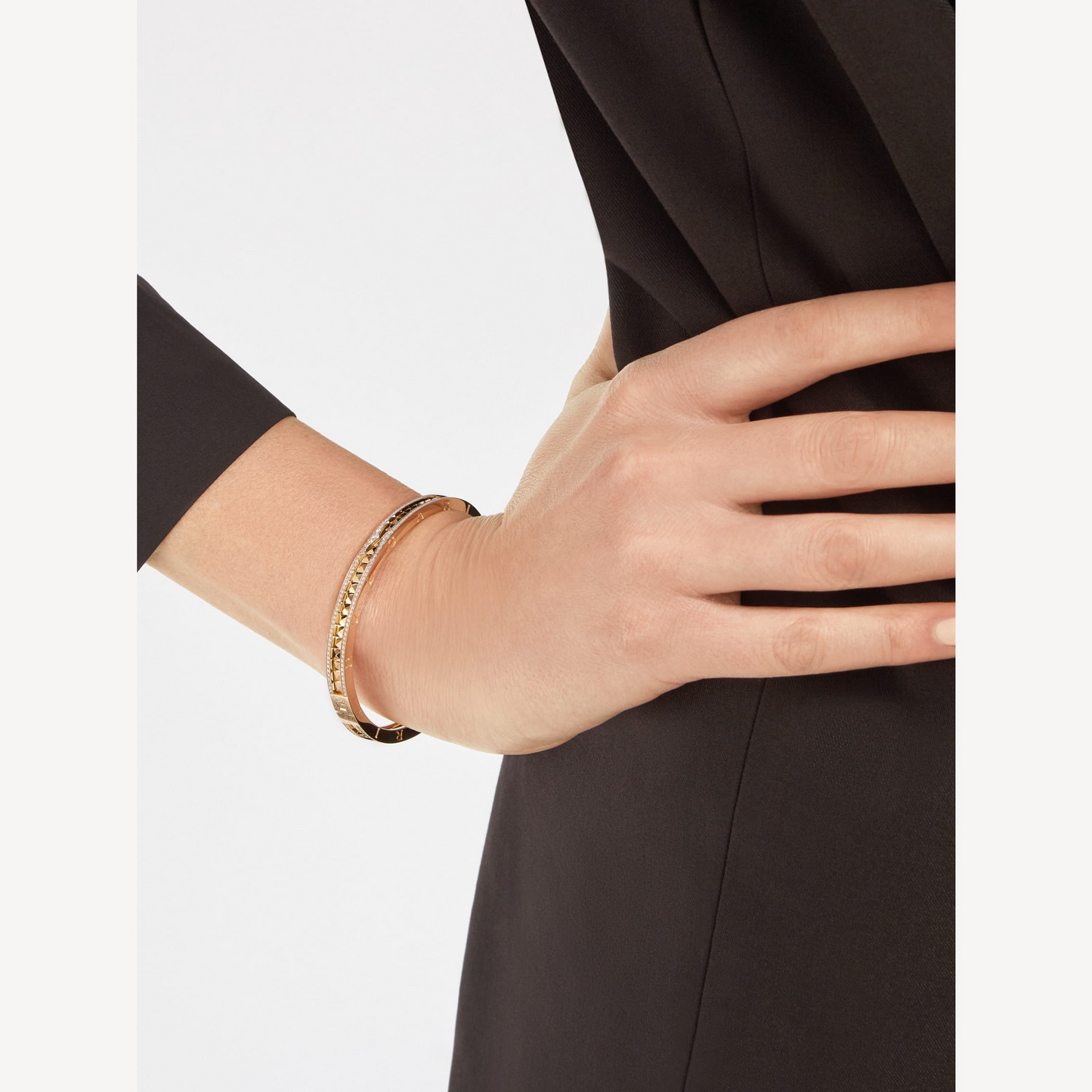 [Luxe Jewelry]ZERO 1 SPIRAL AND PAVED DIAMOND GOLD BRACELET