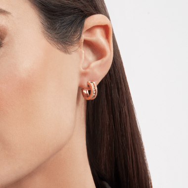 [Luxe Jewelry]ZERO 1 ROCK GOLD EARRINGS WITH STUDDED SPIRAL AND PAVED DIAMONDS