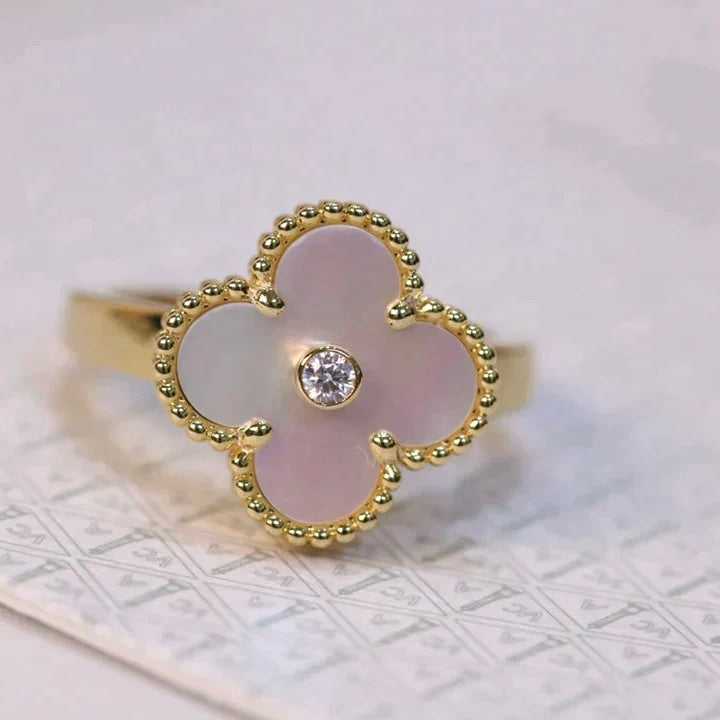 [Luxe Jewelry]CLOVER PINK MOP RING GOLD DIAMOND