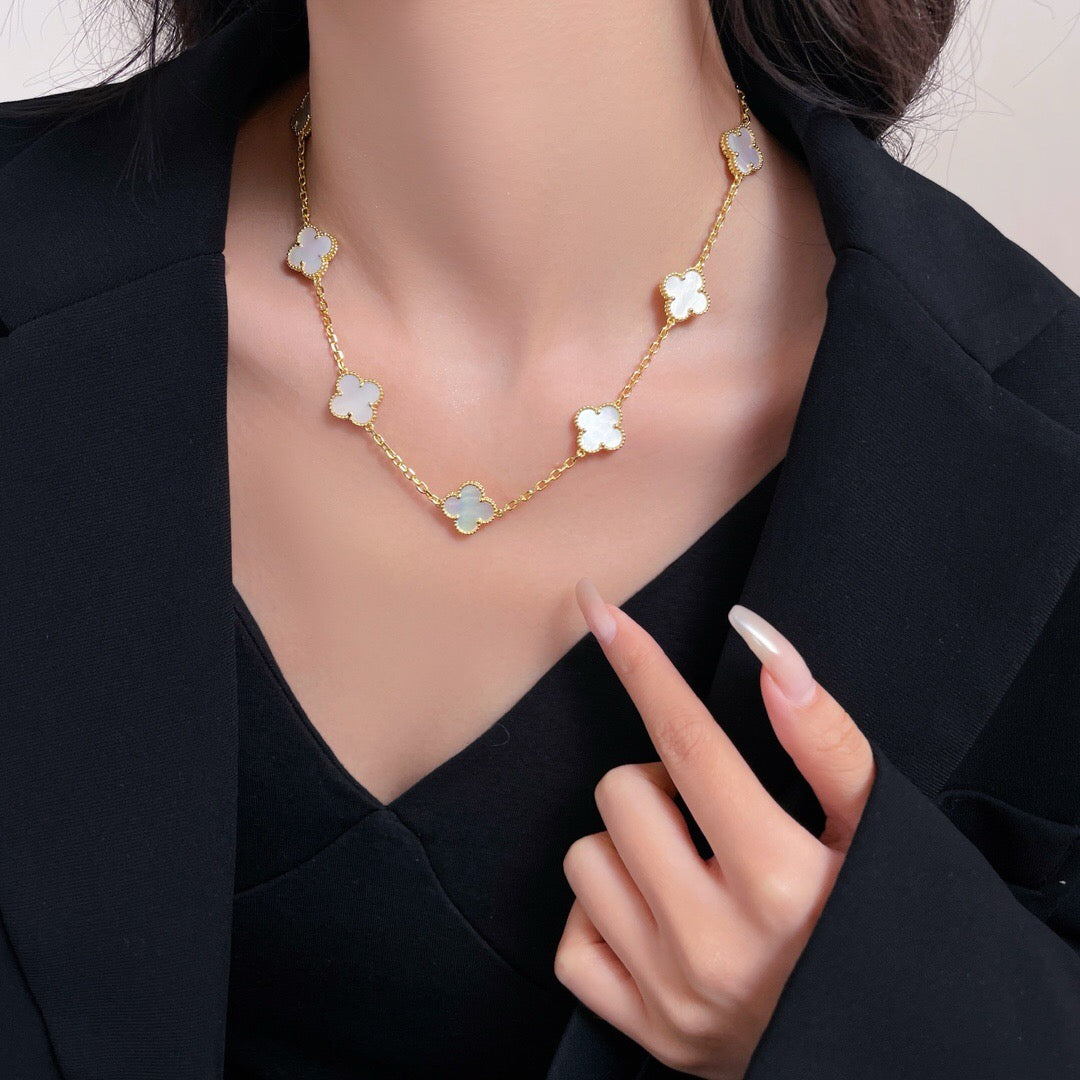 [Luxe Jewelry]CLOVERS THE 10-MOTIFS WHITE MOTHER OF PEARL NECKLACE