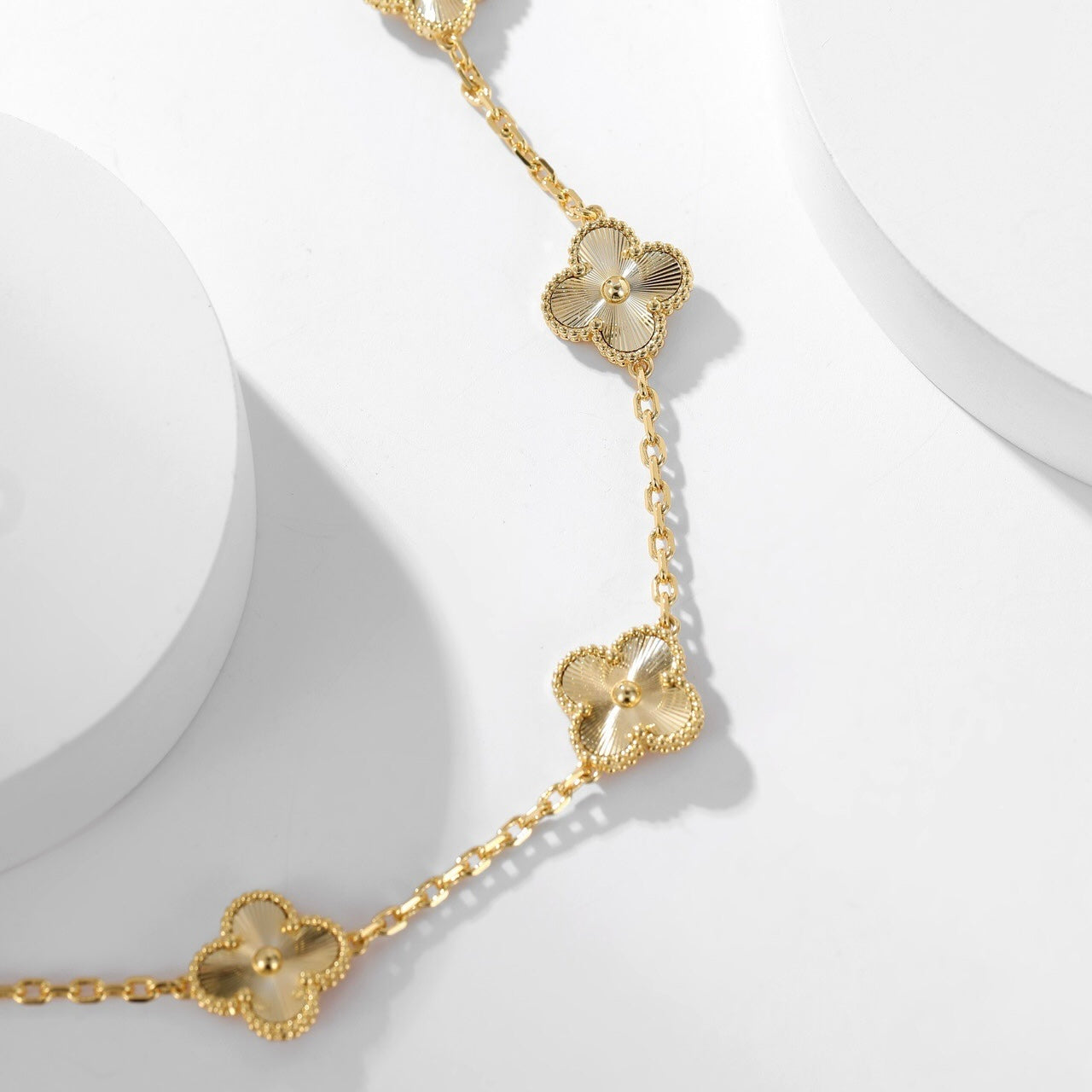[Luxe Jewelry]CLOVERS THE 10-MOTIFS LASER NECKLACE