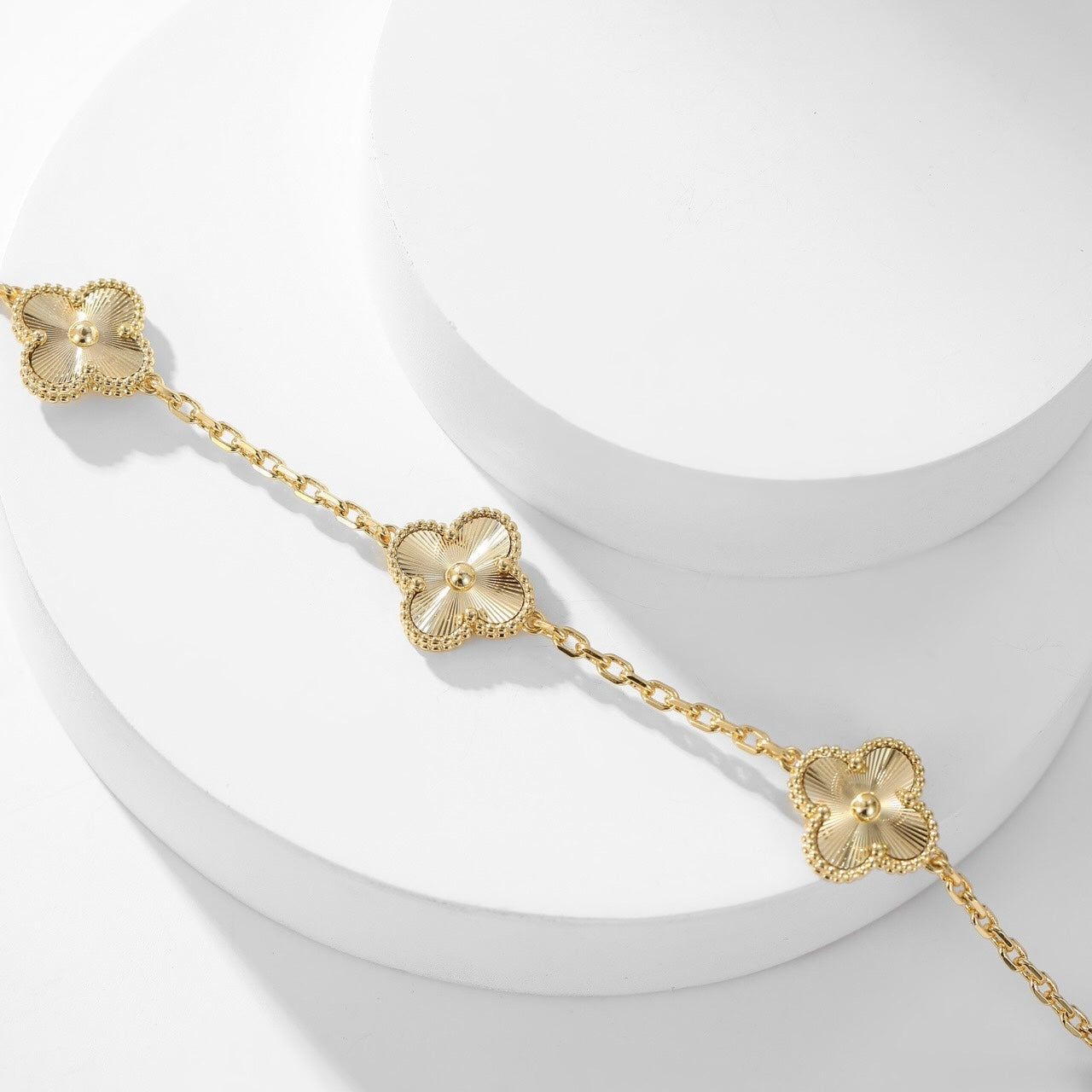 [Luxe Jewelry]CLOVERS THE 10-MOTIFS LASER NECKLACE