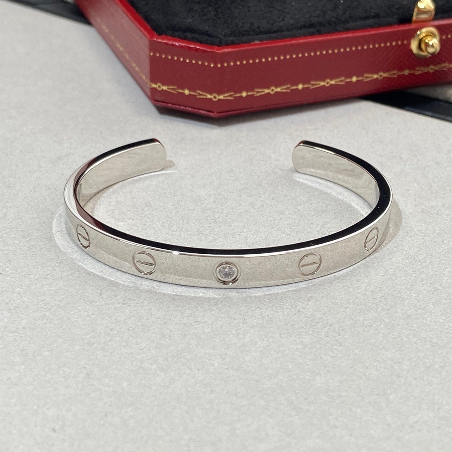 [Luxe Jewelry]LOVE BRACELET 6.1MM 1 DIAMOND OPEN CUFF