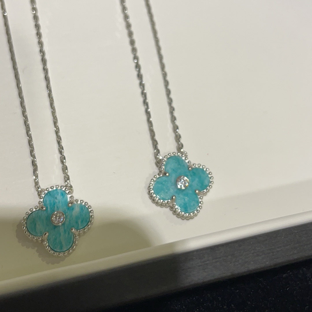[Luxe Jewelry]CLOVER 15MM DIAMOND SVRES PORCELAIN  NECKLACE SILVER