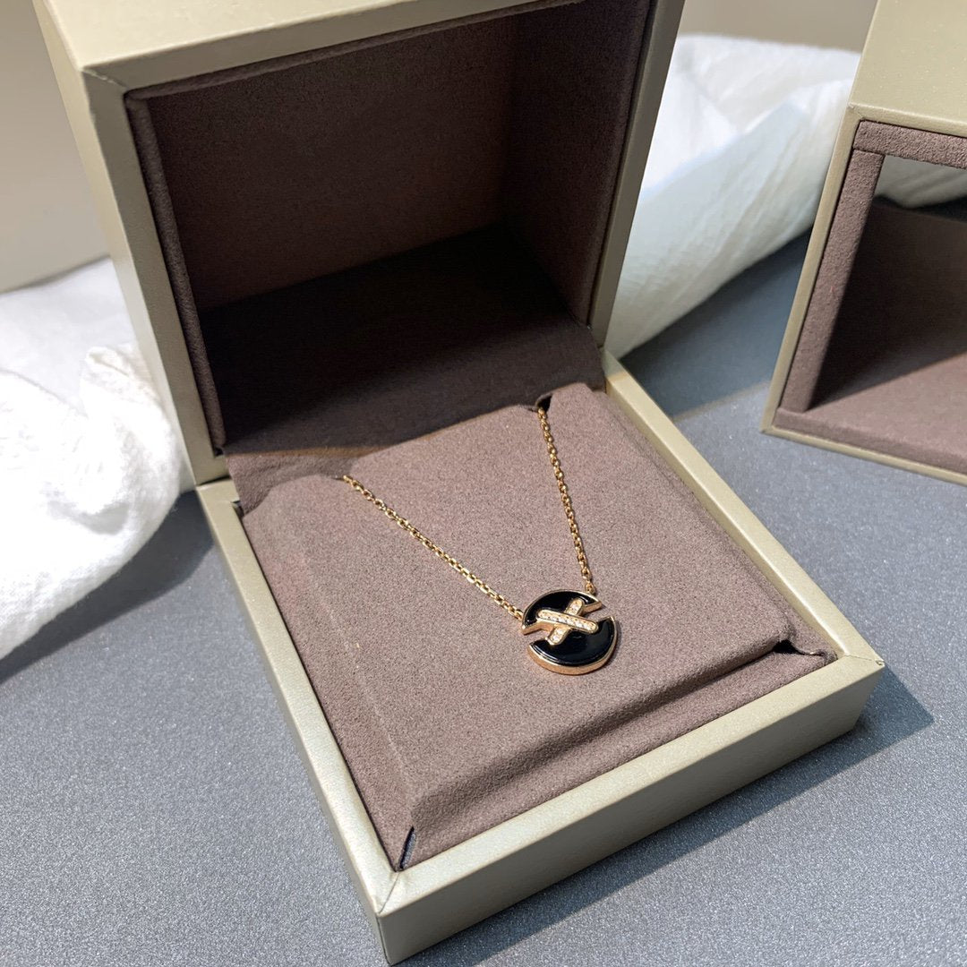[Luxe Jewelry]JEUX DE PINK GOLD DIAMOND NECKLACE