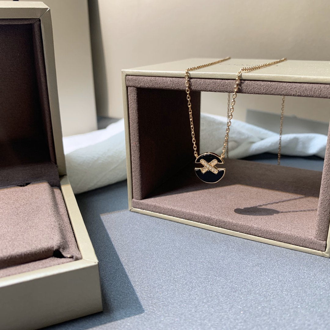 [Luxe Jewelry]JEUX DE PINK GOLD DIAMOND NECKLACE