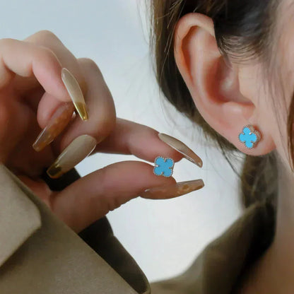 [Luxe Jewelry]CLOVER MINI 9.5MM ONYX STUD EARRINGS SILVER