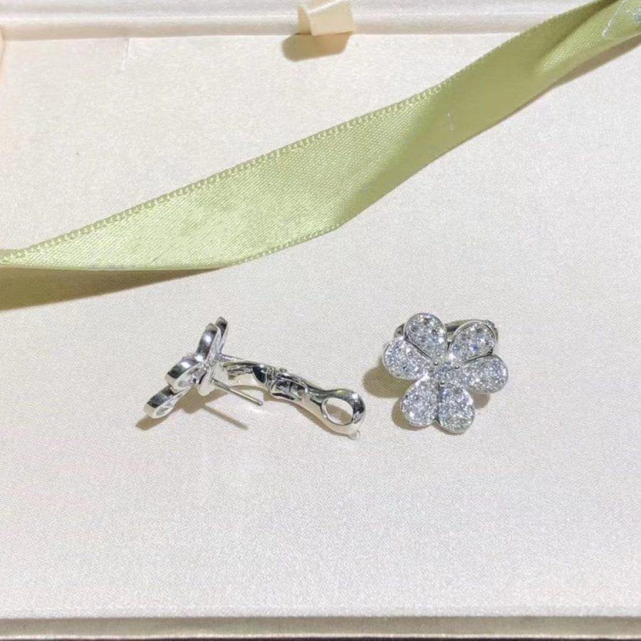 [Luxe Jewelry]FRIVOLE SILVER FLOWER DIAMOND EARRINGS