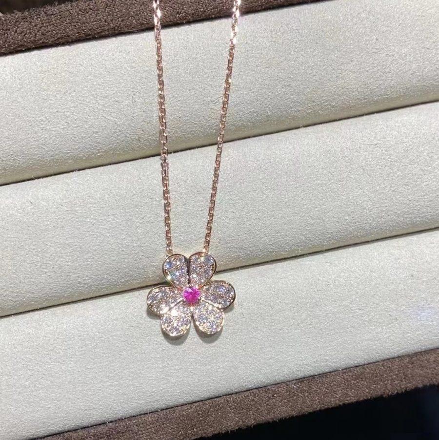 [Luxe Jewelry]FRIVOLE ROSE GOLD FLOWER DIAMOND NECKLACE