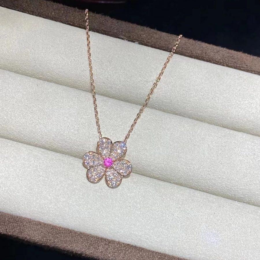 [Luxe Jewelry]FRIVOLE ROSE GOLD FLOWER DIAMOND NECKLACE