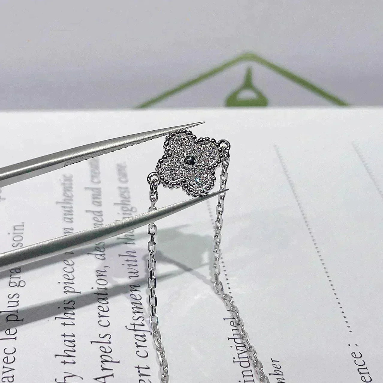 [Luxe Jewelry]CLOVER  SINGLE FLOWER BRACELET SILVER