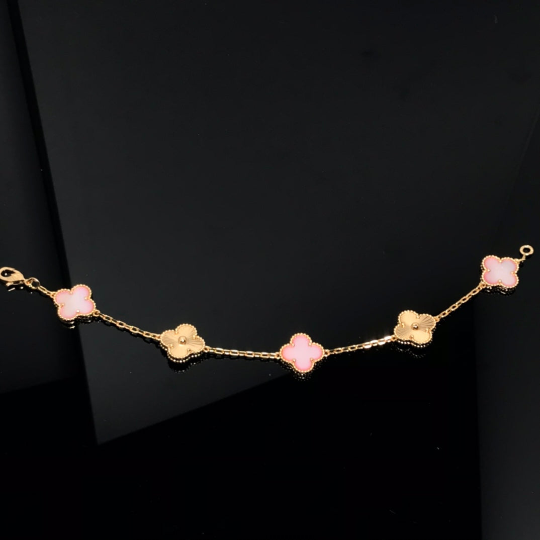 [Luxe Jewelry]CLOVER BRACELET 5 MOTIF PINK AND PINK GOLD