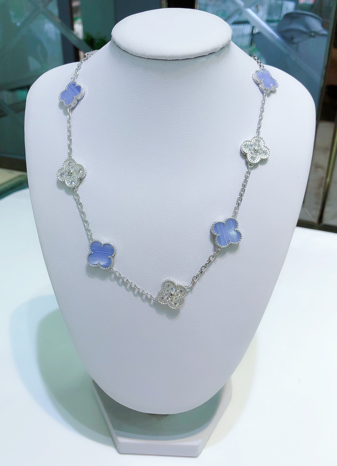 [Luxe Jewelry]CLOVERS THE 10-MOTIFS CHALCEDONY DIAMONDS SILVER NECKLACE