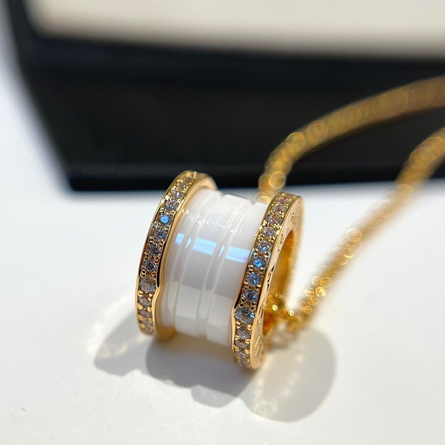 [Luxe Jewelry]ZERO 1 WHITE CERAMIC DIAMOND PINK GOLD NECKLACE